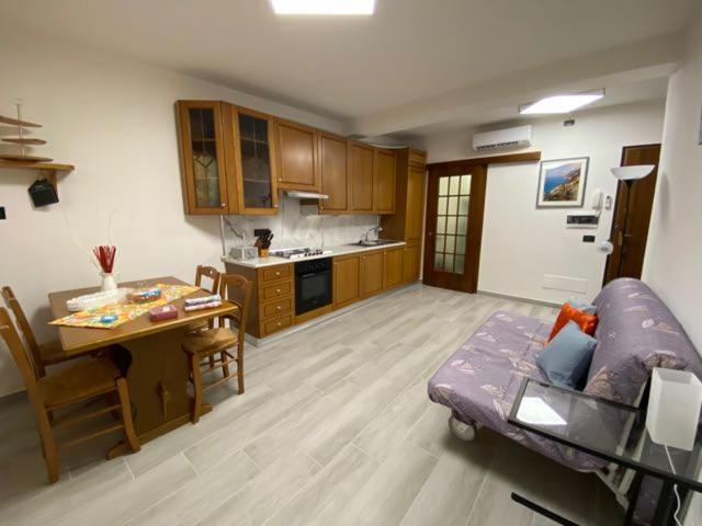 Alloggio Vista Mare Macrescia 里奥马哲雷 外观 照片